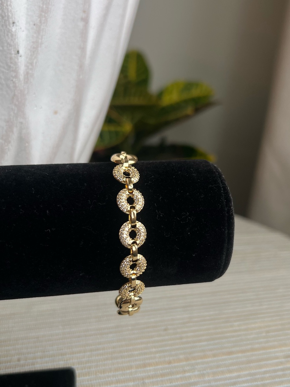 Gold pavé  and plain circle  Link Disc Bracelet